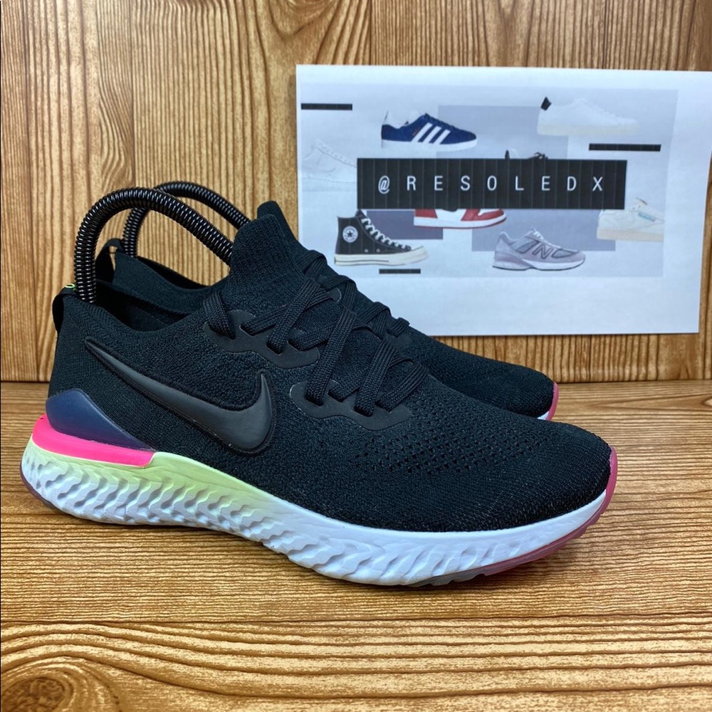 Nike Epic React Flyknit 2